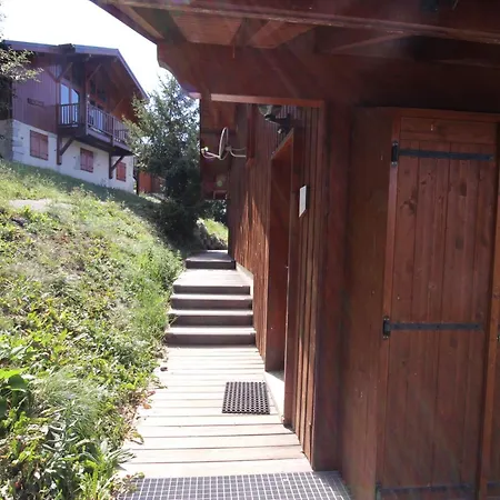 Montalbert 50m Des Pistes Σαλέ *